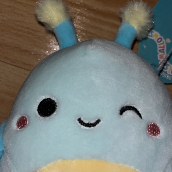 Squishmallows Giles the Cricket! Grasshopper BNWT 5” - Picture 5 of 5